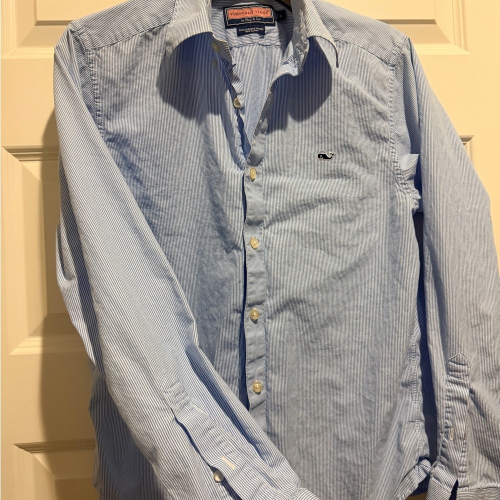 Vineyard Vines Light Blue Men's Button-Down Shirt - Picture 5 of 7